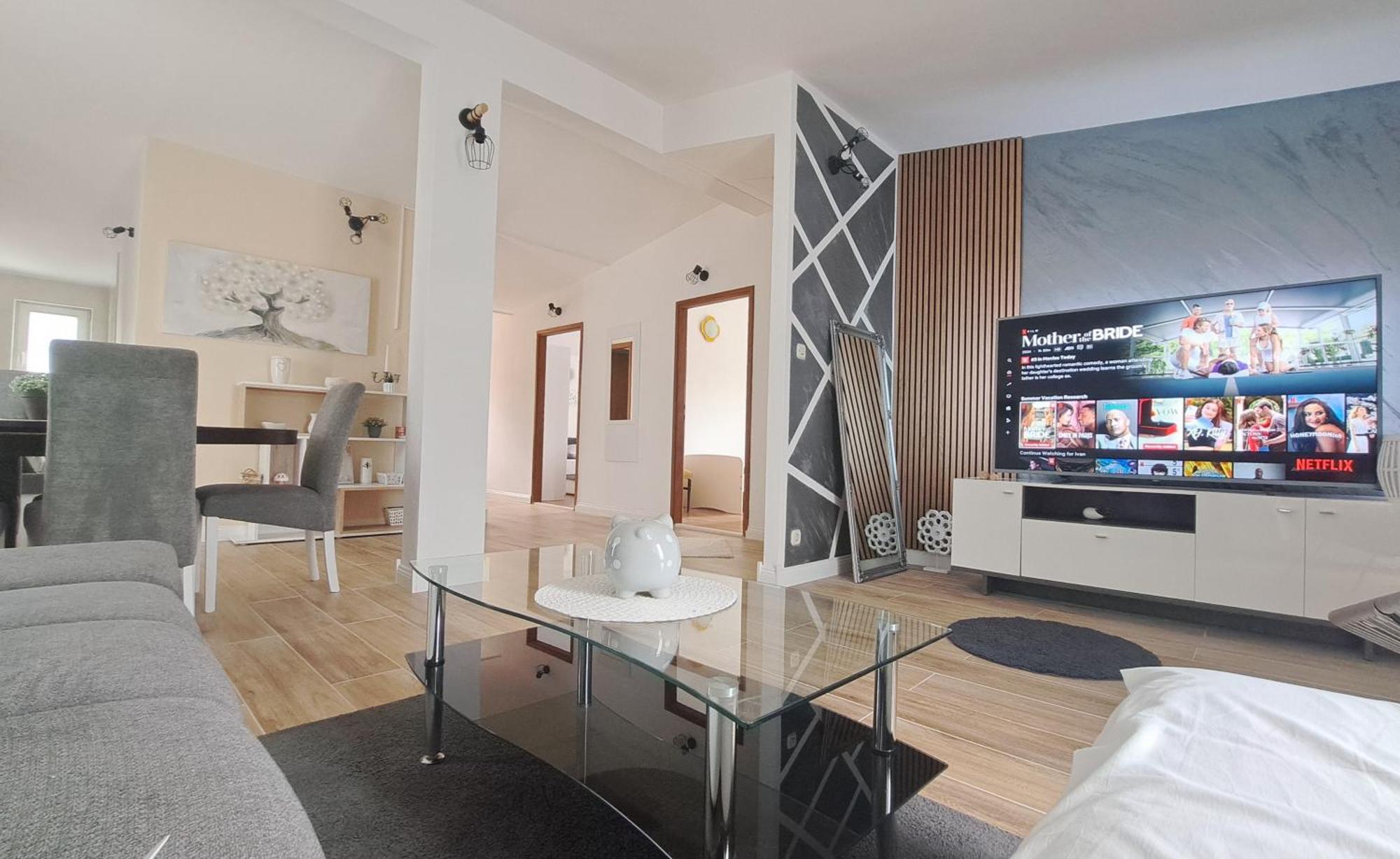Maria Apartments Каштела Екстер'єр фото